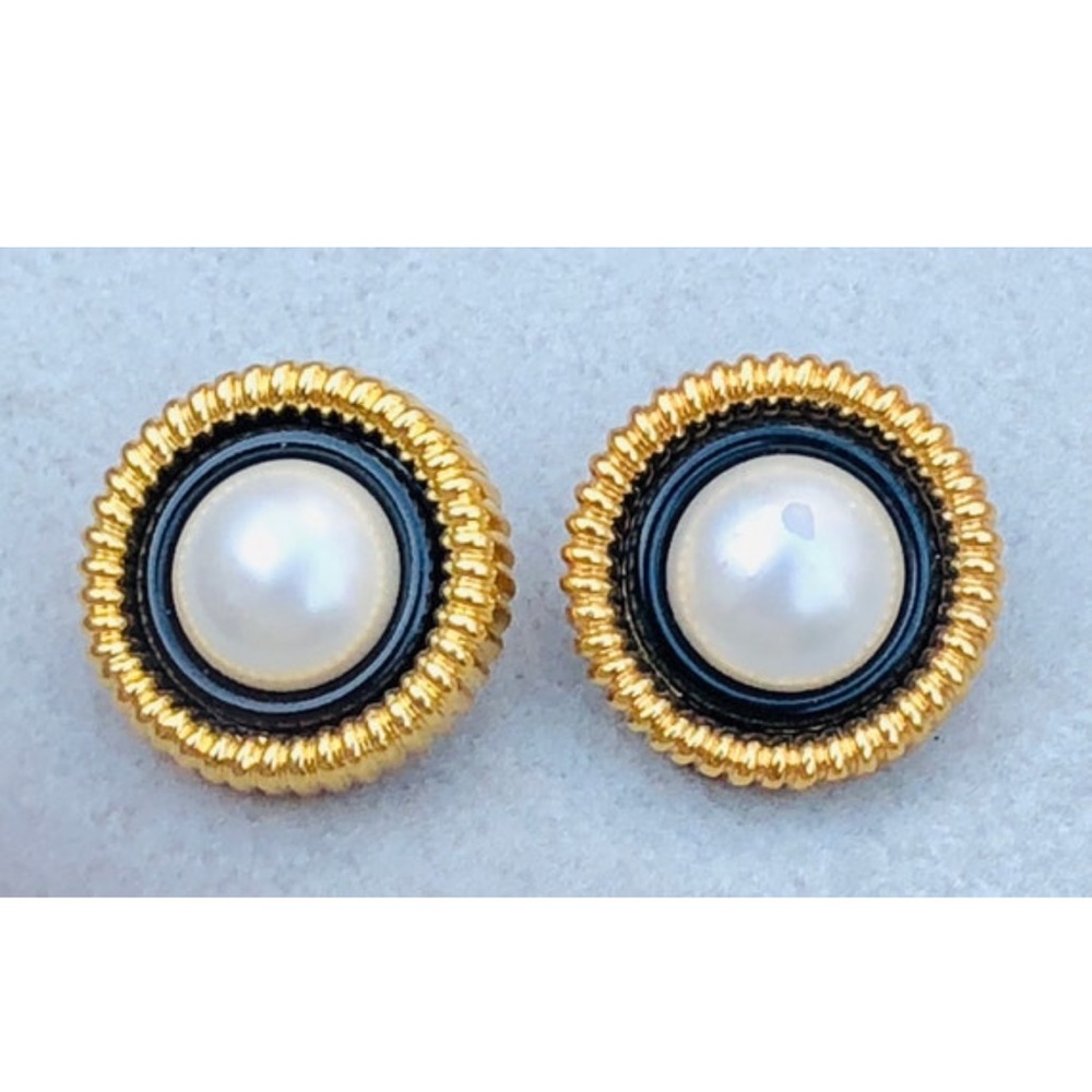 Chanel Gold Faux Pearl Clip On Vintage Earrings